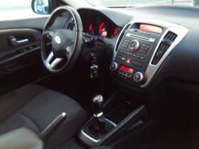 Kia Cee'd 1.6 CVVT ACTIVE  occasion  Toulouse - photo n6