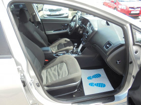 Kia Cee'd 1.6 GDI 135 ch BVM  occasion  Beaupuy - photo n7