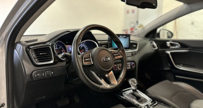 Kia Cee'd CEED 1.6 CRDI 136CH EDITION 1 DCT7 2018 - photo n°5 Kia Cee'd CEED 1.6 CRDI 136CH EDITION 1 DCT7  occasion à Montévrain - photo n°5
