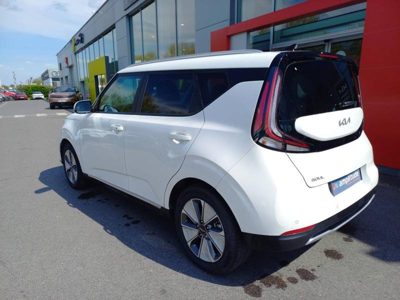 Kia e-Soul 204ch Lounge  occasion  Vert-Saint-Denis - photo n7