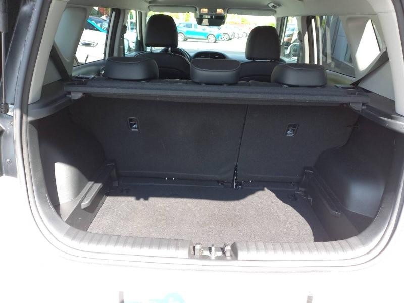 Kia e-Soul 204ch Lounge  occasion  Vert-Saint-Denis - photo n13