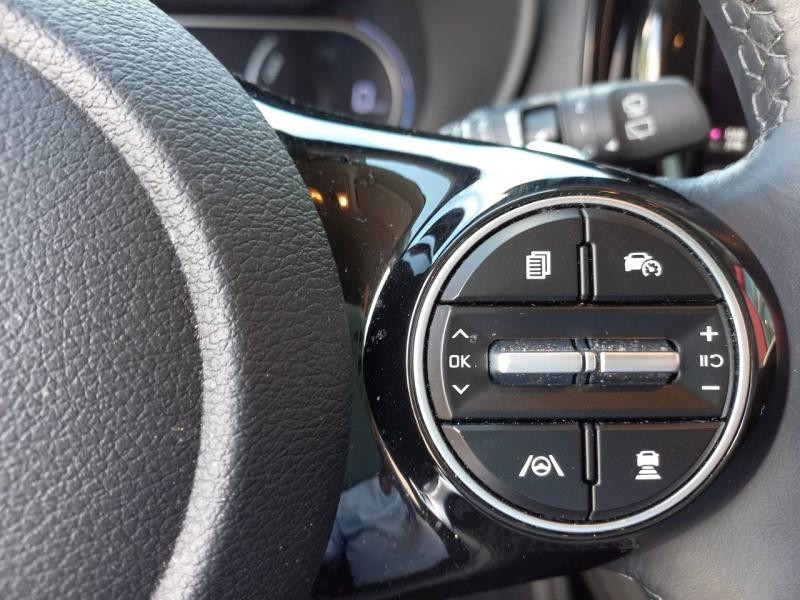 Kia e-Soul 204ch Lounge  occasion  Vert-Saint-Denis - photo n20