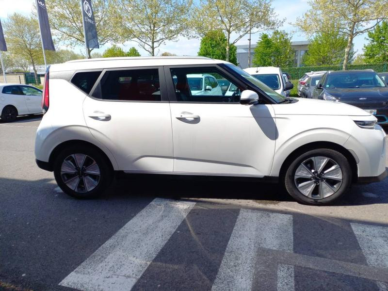 Kia e-Soul 204ch Lounge  occasion  Vert-Saint-Denis - photo n4