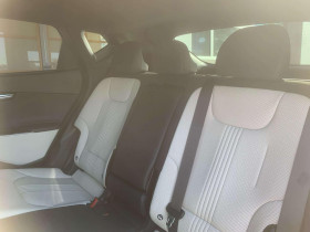 Kia Ev6 325 ch AWD  occasion  Beaupuy - photo n3