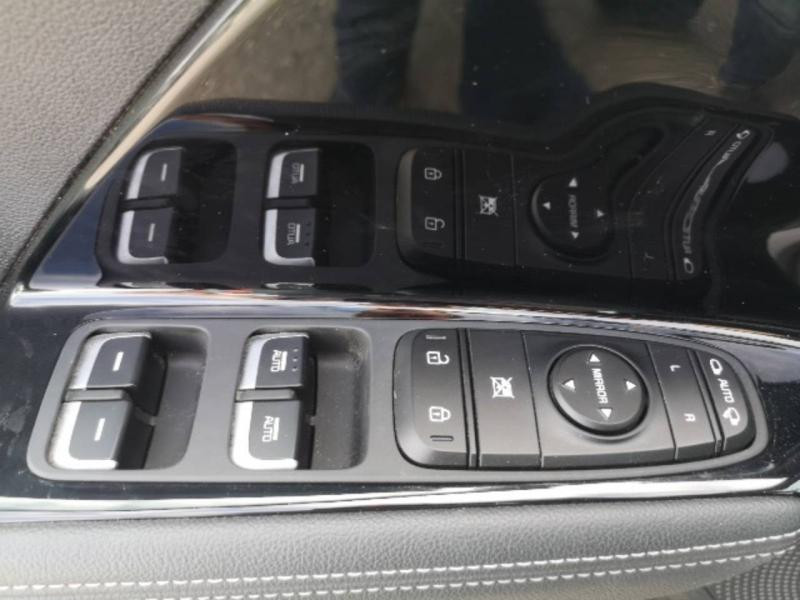Kia Niro 1.6 GDi 105ch ISG + électrique 43.5ch Active Business DCT6   occasion  Saint-Maximin - photo n18
