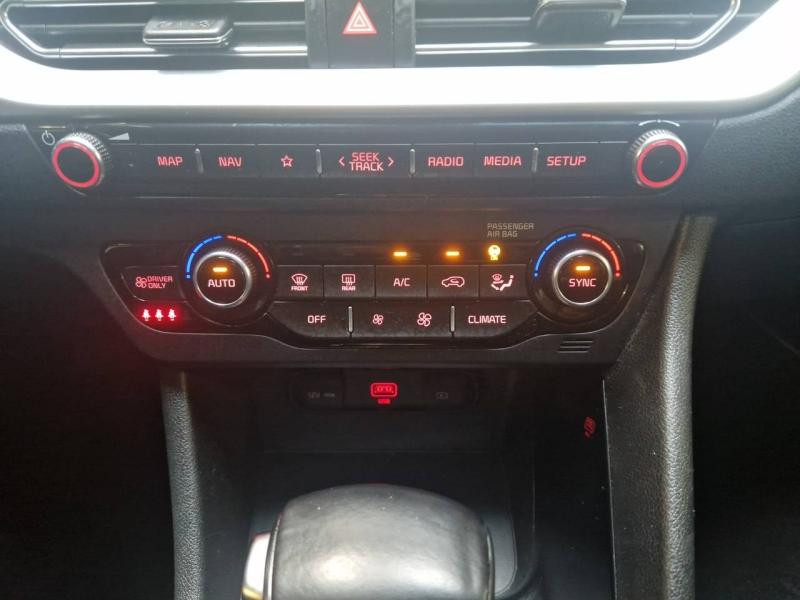 Kia Niro 1.6 GDi 105ch ISG + électrique 43.5ch Active DCT6 MY22 2022 - photo n°20 Kia Niro 1.6 GDi 105ch ISG + électrique 43.5ch Active DCT6 MY22  occasion à Vert-Saint-Denis - photo n°20
