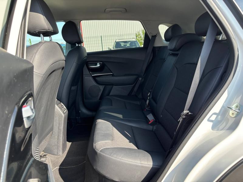 Kia Niro 1.6 GDi 105ch ISG + Plug-In 60.5ch Active DCT6 MY22  occasion  Barberey-Saint-Sulpice - photo n11