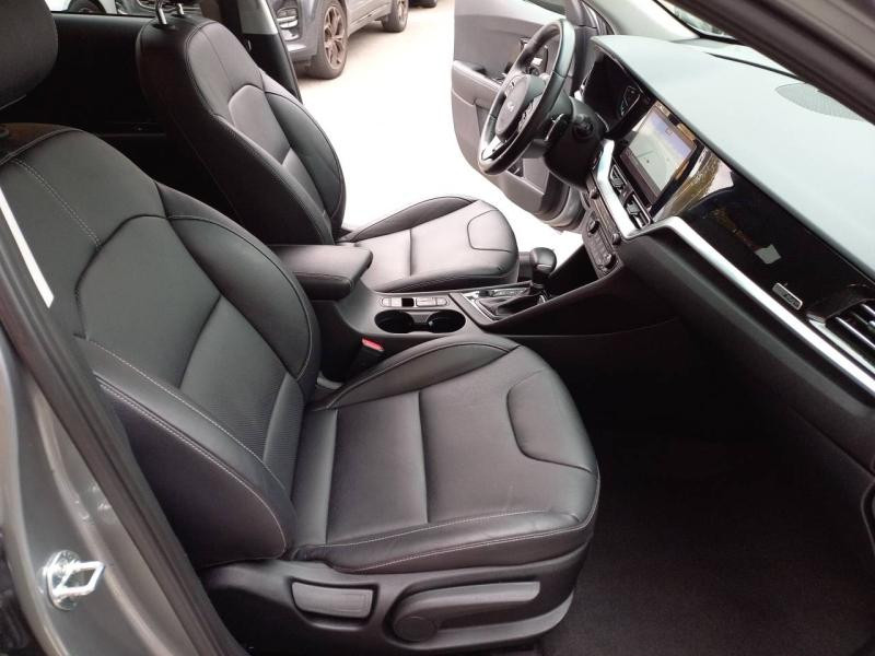 Kia Niro 1.6 GDi 105ch ISG + Plug-In 60.5ch Lounge DCT6 MY22 2021 - photo n°11 Kia Niro 1.6 GDi 105ch ISG + Plug-In 60.5ch Lounge DCT6 MY22  occasion à Vert-Saint-Denis - photo n°11