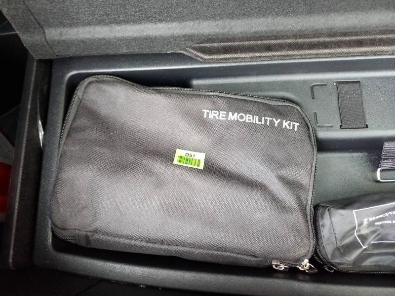 Kia Niro 1.6 GDi 105ch ISG + Plug-In 60.5ch Lounge DCT6 MY22 2021 - photo n°14 Kia Niro 1.6 GDi 105ch ISG + Plug-In 60.5ch Lounge DCT6 MY22  occasion à Vert-Saint-Denis - photo n°14