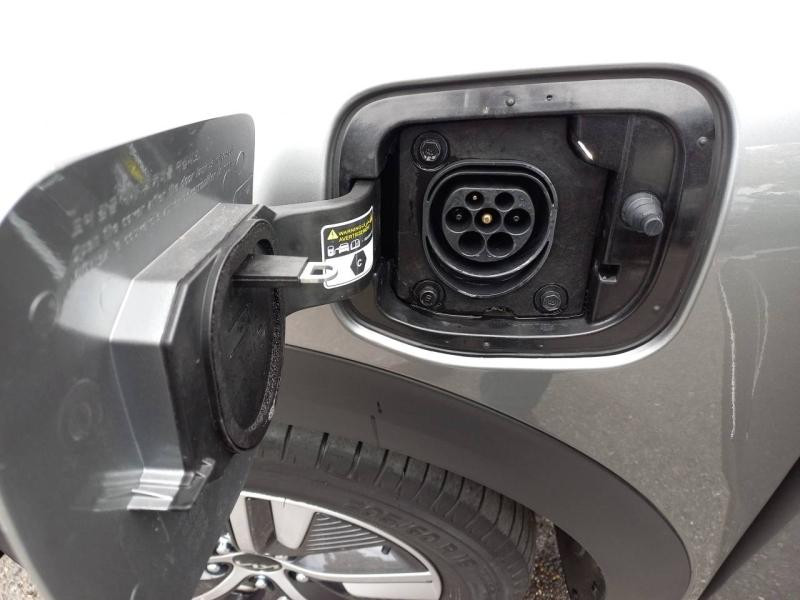 Kia Niro 1.6 GDi 105ch ISG + Plug-In 60.5ch Lounge DCT6 MY22 2021 - photo n°16 Kia Niro 1.6 GDi 105ch ISG + Plug-In 60.5ch Lounge DCT6 MY22  occasion à Vert-Saint-Denis - photo n°16