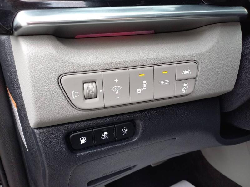 Kia Niro 1.6 GDi 105ch ISG + Plug-In 60.5ch Premium DCT6 5cv  occasion  Vert-Saint-Denis - photo n16