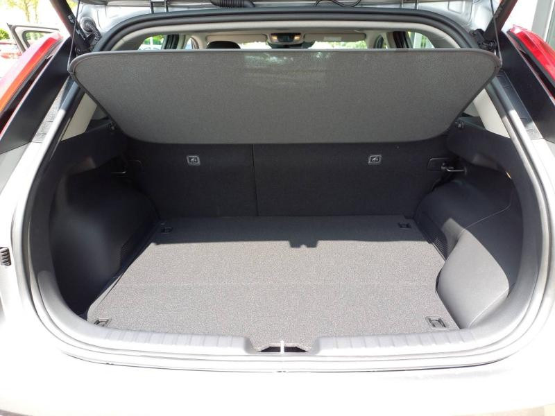 Kia Niro 1.6 GDi 183ch PHEV Active DCT6  occasion  Vert-Saint-Denis - photo n12