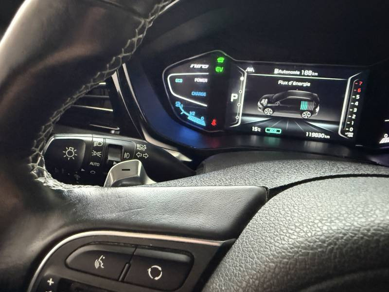Kia Niro 1.6 GDi Hybride 141 ch DCT6 Lounge 2022 - photo n°16 Kia Niro 1.6 GDi Hybride 141 ch DCT6 Lounge  occasion à Saint Bazeille - photo n°16