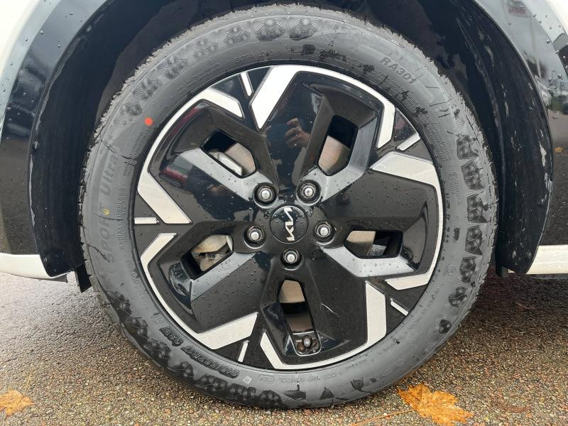 Kia Niro EV 204ch Active 2023 - photo n°9 Kia Niro EV 204ch Active  occasion à Barberey-Saint-Sulpice - photo n°9