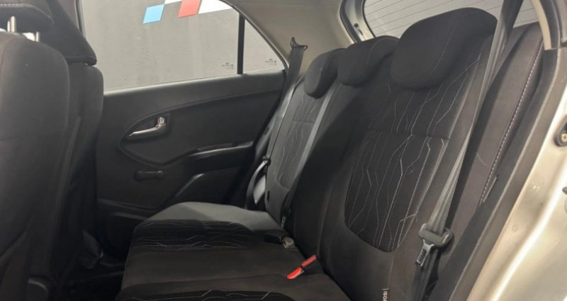 Kia Picanto 1.0 70 ACTIVE 2012 - photo n°7 Kia Picanto 1.0 70 ACTIVE  occasion à Roanne - photo n°7