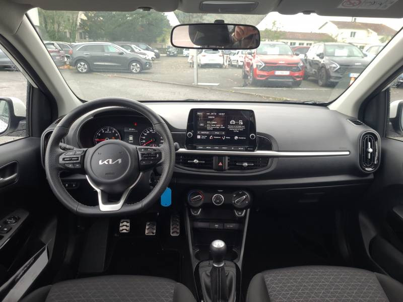 Kia Picanto 1.0 DPi 67ch ISG BVM5 GT Line 2023 - photo n°10 Kia Picanto 1.0 DPi 67ch ISG BVM5 GT Line  occasion à Villenave-d'Ornon - photo n°10