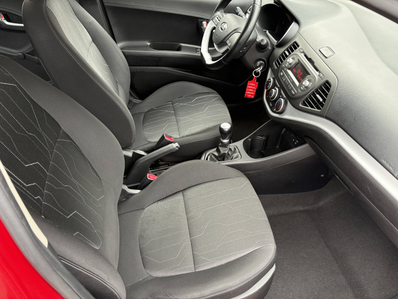 Kia Picanto Picanto 1.0L 66 ch Active 5p 2016 - photo n°12 Kia Picanto Picanto 1.0L 66 ch Active 5p  occasion à Tulle - photo n°12