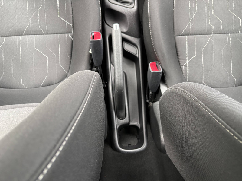 Kia Picanto Picanto 1.0L 66 ch Active 5p 2016 - photo n°19 Kia Picanto Picanto 1.0L 66 ch Active 5p  occasion à Tulle - photo n°19