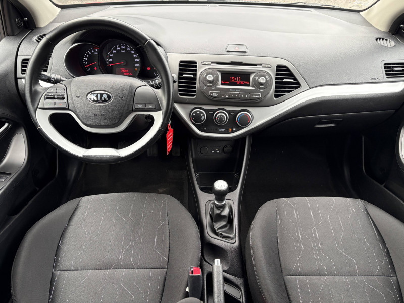 Kia Picanto Picanto 1.0L 66 ch Active 5p 2016 - photo n°11 Kia Picanto Picanto 1.0L 66 ch Active 5p  occasion à Tulle - photo n°11