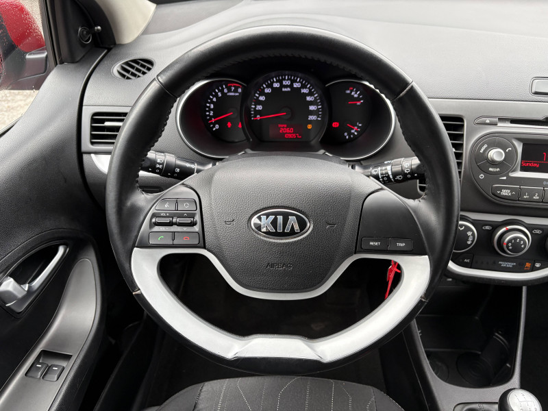 Kia Picanto Picanto 1.0L 66 ch Active 5p 2016 - photo n°13 Kia Picanto Picanto 1.0L 66 ch Active 5p  occasion à Tulle - photo n°13