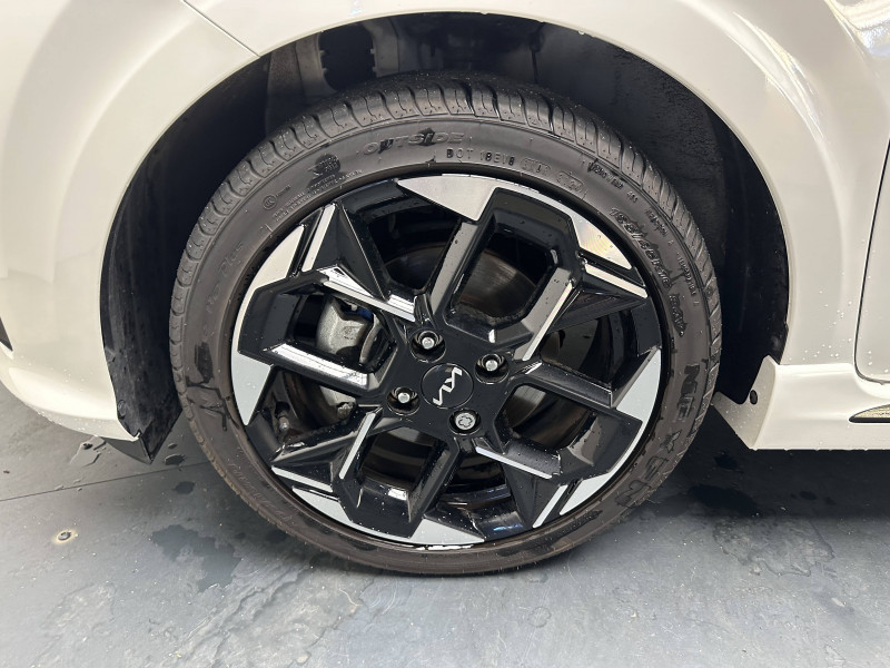 Kia Picanto Picanto 1.2 DPi 84ch BVM5 GT Line Premium 5p 2024 - photo n°7 Kia Picanto Picanto 1.2 DPi 84ch BVM5 GT Line Premium 5p  occasion à PERIGUEUX - photo n°7