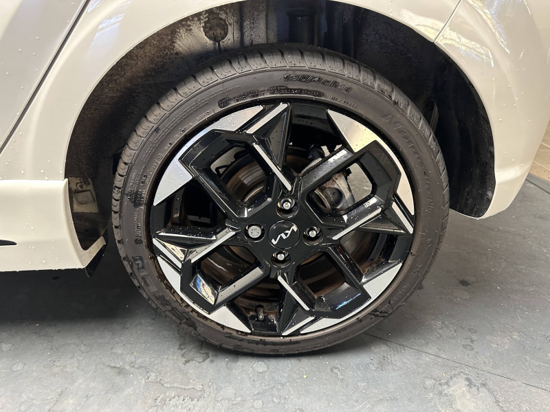 Kia Picanto Picanto 1.2 DPi 84ch BVM5 GT Line Premium 5p 2024 - photo n°8 Kia Picanto Picanto 1.2 DPi 84ch BVM5 GT Line Premium 5p  occasion à PERIGUEUX - photo n°8