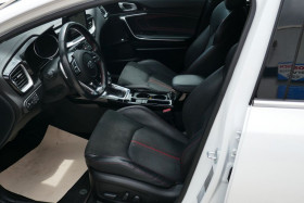 Kia Pro-cee'd 1.6 T-GDi 204 ch BVA  occasion  Beaupuy - photo n6