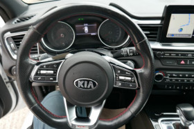 Kia Pro-cee'd 1.6 T-GDi 204 ch BVA  occasion  Beaupuy - photo n8