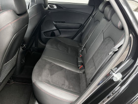 Kia Pro-cee'd 1.6 T-GDI 204 ch BVA  occasion  Beaupuy - photo n5
