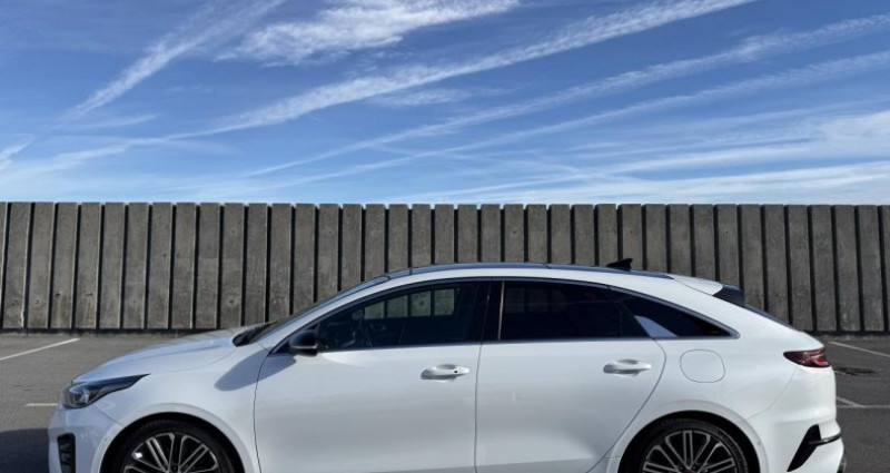 Kia Pro-cee'd 1.6 T-GDI 204ch GT DCT7 2019 - photo n°2 Kia Pro-cee'd 1.6 T-GDI 204ch GT DCT7  occasion à VILLENEUVE LOUBET - photo n°2