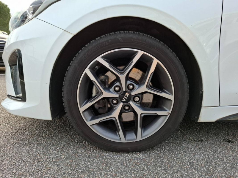 Kia Pro-cee'd PROCEED III 1.4 T-GDI 140 ch ISG BVM6 GT Line Premium 5p  occasion  Brive la Gaillarde - photo n9