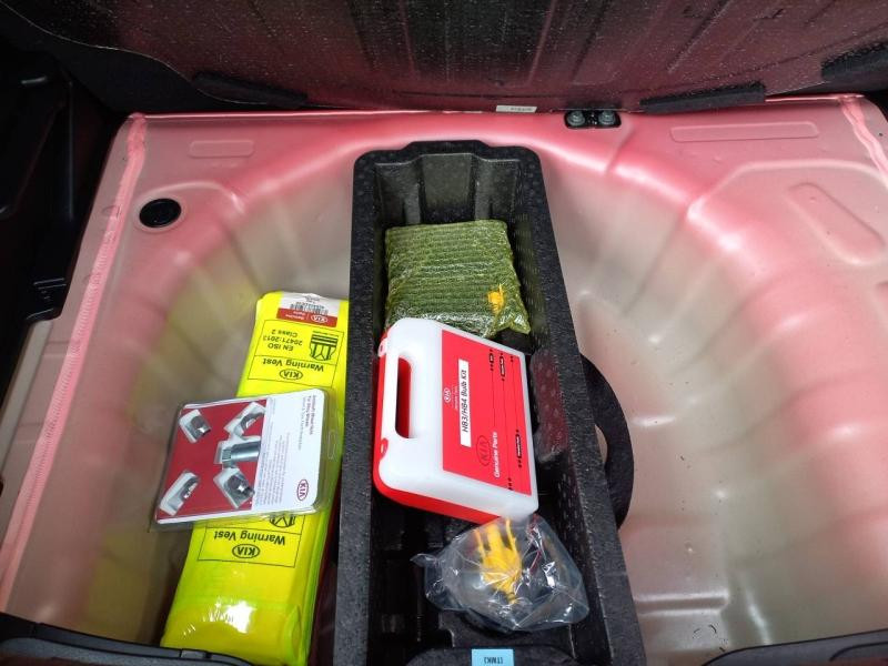 Kia Rio 1.0 T-GDI 100ch Active 2021 - photo n°14 Kia Rio 1.0 T-GDI 100ch Active  occasion à Vert-Saint-Denis - photo n°14