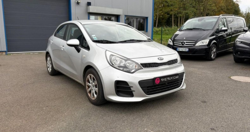 Kia Rio 1.2i 85 2016 Active PHASE 2 1 ERE MAIN ENTRETENUE 5 PORTES G 2016 - photo n°3 Kia Rio 1.2i 85 2016 Active PHASE 2 1 ERE MAIN ENTRETENUE 5 PORTES G  occasion à Crottet - photo n°3