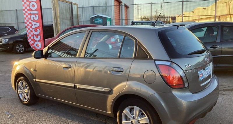 Kia Rio 1.4 Active 2011 - photo n°7 Kia Rio 1.4 Active  occasion à Calais - photo n°7