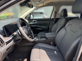 Kia Sorento 1.6 T-GDi 215ch Hybride 5 pl BVA  occasion  Beaupuy - photo n5