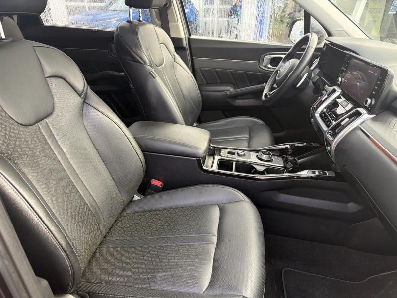 Kia Sorento 1.6 T-GDi 230ch HEV Design BVA6 4x2 7 places  occasion � Dijon - photo n�11