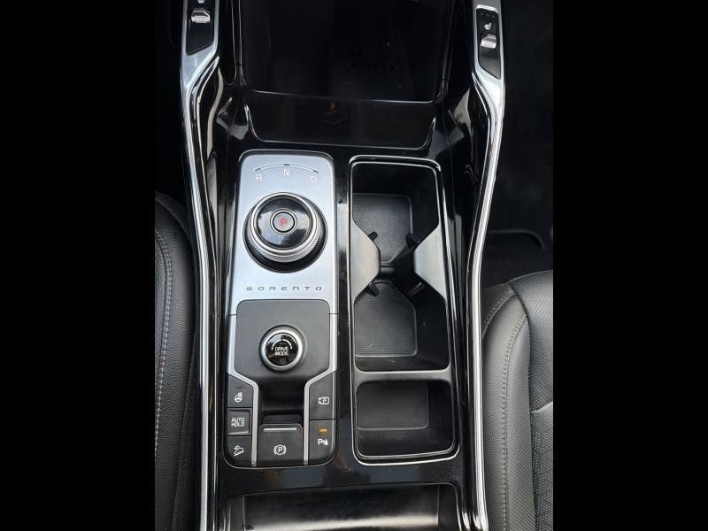 Kia Sorento 1.6 T-GDi 230ch HEV Design BVA6 4x2 7 places  occasion � Dijon - photo n�19