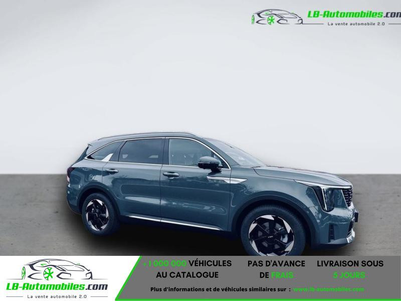 Kia Sorento 1.6 T-GDi 252ch Hybride Rechargeable 5 pl BVA 2025 - photo n°2 Kia Sorento 1.6 T-GDi 252ch Hybride Rechargeable 5 pl BVA  occasion à Beaupuy - photo n°2