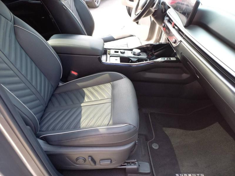 Kia Sorento 1.6 T-GDi 253ch PHEV Premium 4x4 7 places  occasion  Vert-Saint-Denis - photo n11