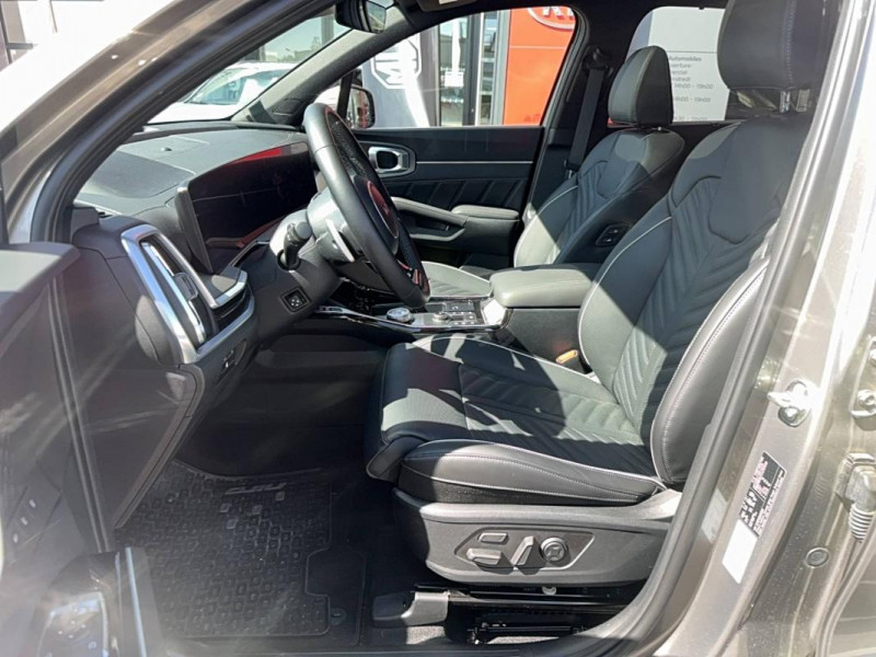 Kia Sorento IV 1.6 T-GDi 253ch Hybride Rechargeable 7 pl BVA6 4x4 Premiu  occasion à Dax - photo n°7