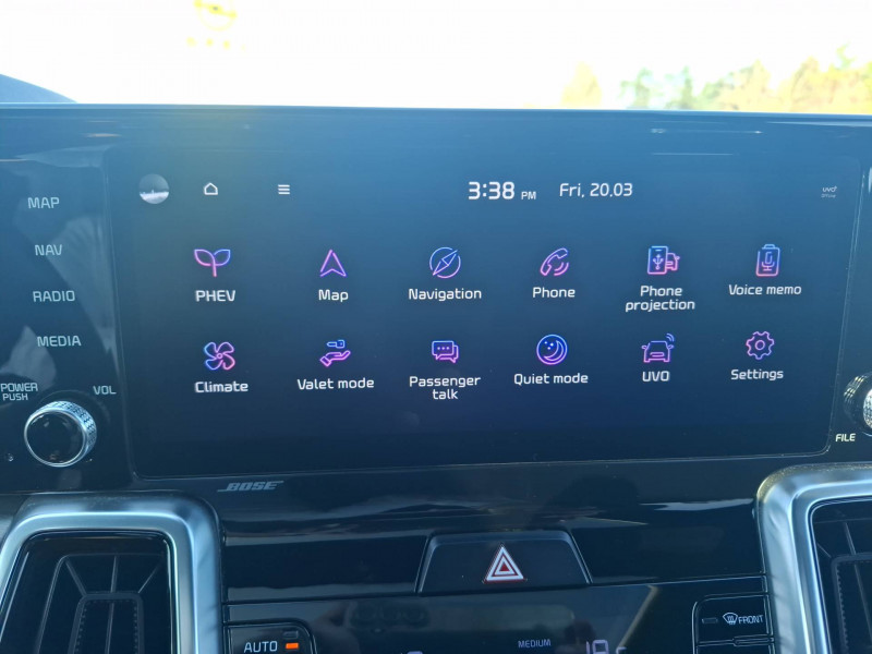 Kia Sorento Sorento 1.6 T-GDi Hybride Rechargeable 265 ch 7pl 4x4 BVA6 P  occasion � Brive-la-Gaillarde - photo n�18