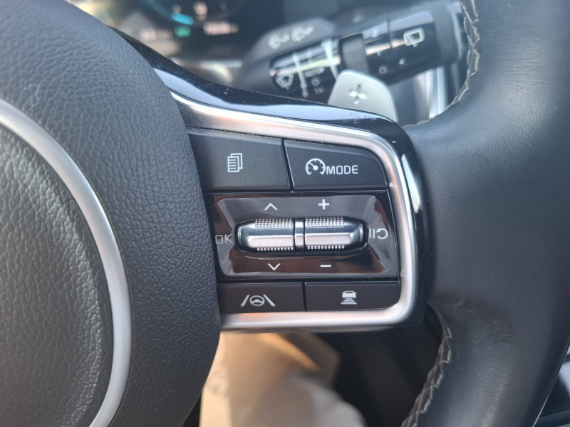 Kia Sorento Sorento 1.6 T-GDi Hybride Rechargeable 265 ch 7pl 4x4 BVA6 P  occasion � Brive-la-Gaillarde - photo n�15