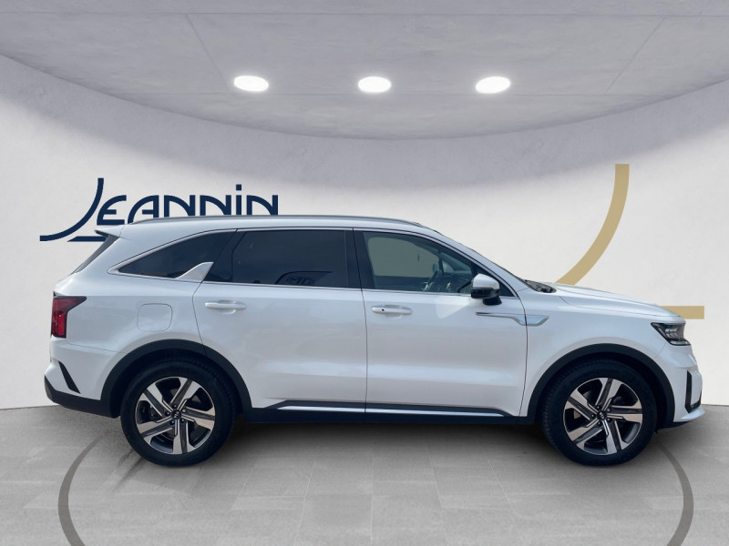 Kia Sorento Sorento 1.6 T-GDi Hybride Rechargeable 265 ch 7pl 4x4 BVA6  occasion à Auxerre - photo n°6
