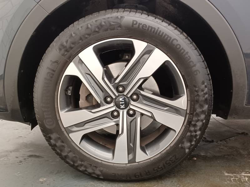 Kia Sorento VP 1.6 T-GDi Hybride Rechargeable 265 ch 7pl 4x4 BVA6 Design 2021 - photo n°7 Kia Sorento VP 1.6 T-GDi Hybride Rechargeable 265 ch 7pl 4x4 BVA6 Design  occasion à Bruges - photo n°7