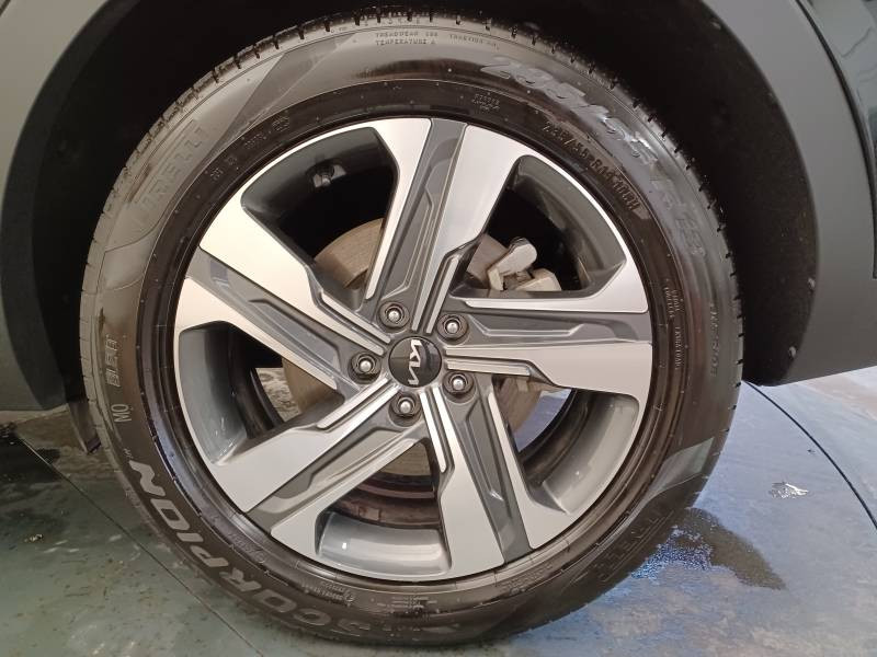 Kia Sorento VP 1.6 T-GDi Hybride Rechargeable 265 ch 7pl 4x4 BVA6 Design  occasion � Bruges - photo n�8