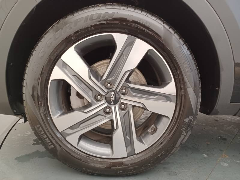 Kia Sorento VP 1.6 T-GDi Hybride Rechargeable 265 ch 7pl 4x4 BVA6 Design  occasion � Bruges - photo n�7