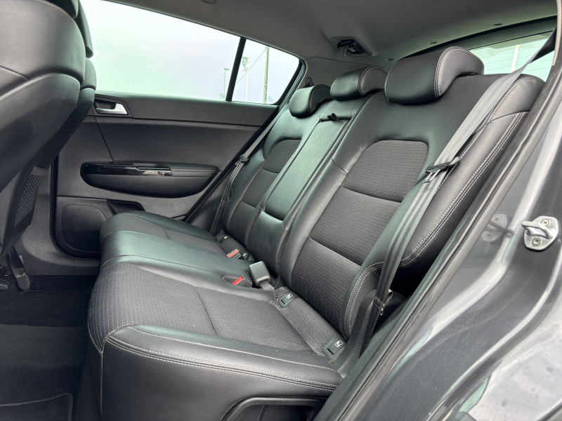 Kia Sportage 1.6 CRDI 115 CH MHEV DESIGN 4X2  occasion � Colomiers - photo n�6
