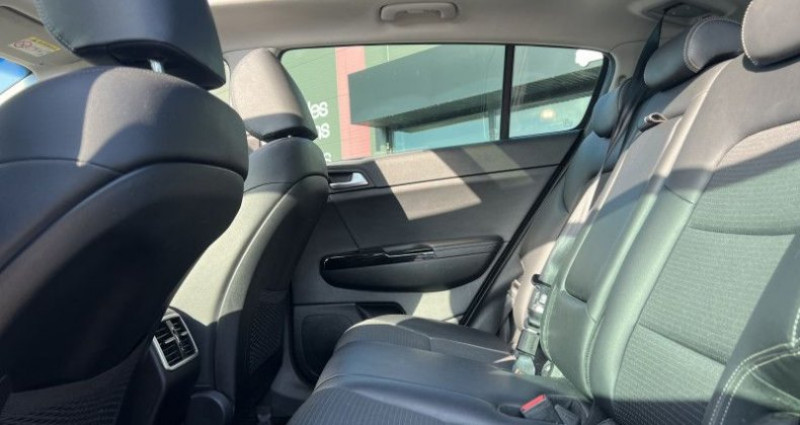 Kia Sportage 1.6 CRDI 115 CH MHEV DESIGN CAMERA TOIT OUVRANT  occasion  LESTREM - photo n6