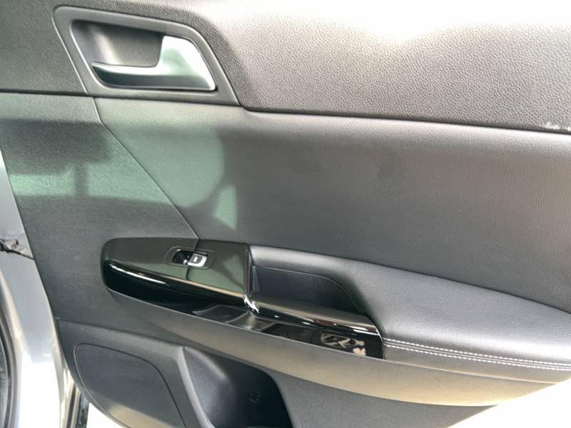 Kia Sportage 1.6 CRDi 115 ISG 4x2 BVM6 Design  occasion � Aire sur Adour - photo n�12