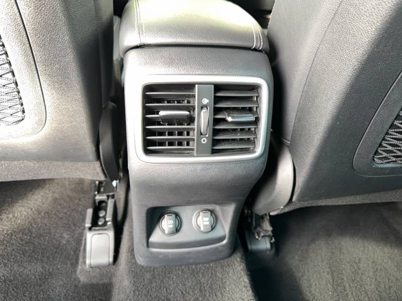 Kia Sportage 1.6 CRDi 115 ISG 4x2 BVM6 Design  occasion � Aire sur Adour - photo n�16